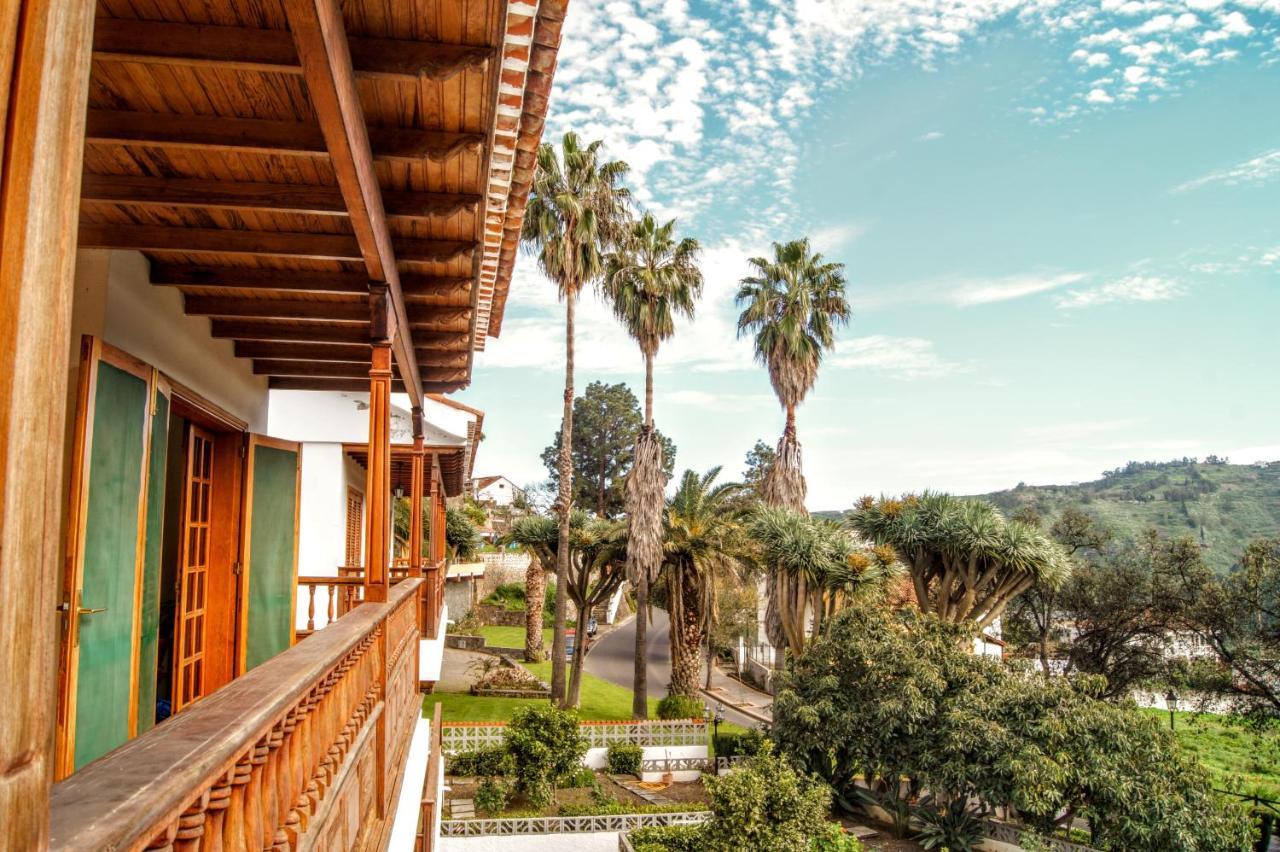 Villa Santini Терор Экстерьер фото